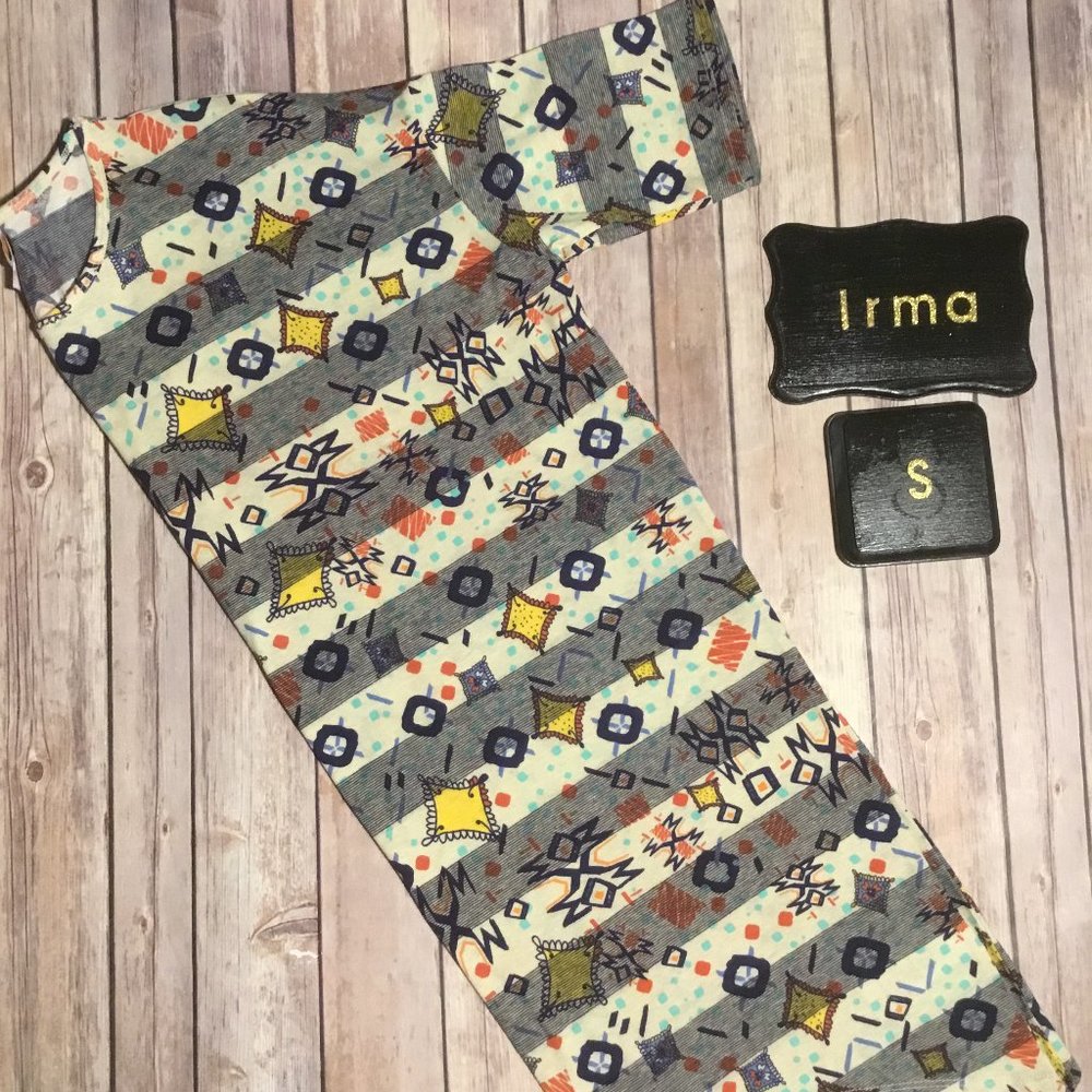 Lularoe Irma S #15